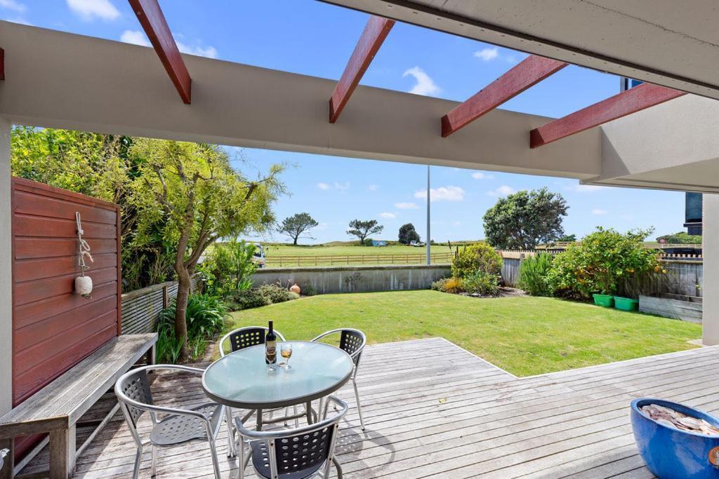 The Sandcastle - Papamoa Holiday Apartment Exterior foto